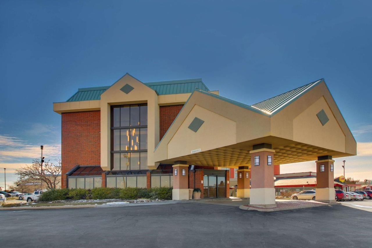 Pear Tree Inn St. Louis - Арнолд Экстерьер фото