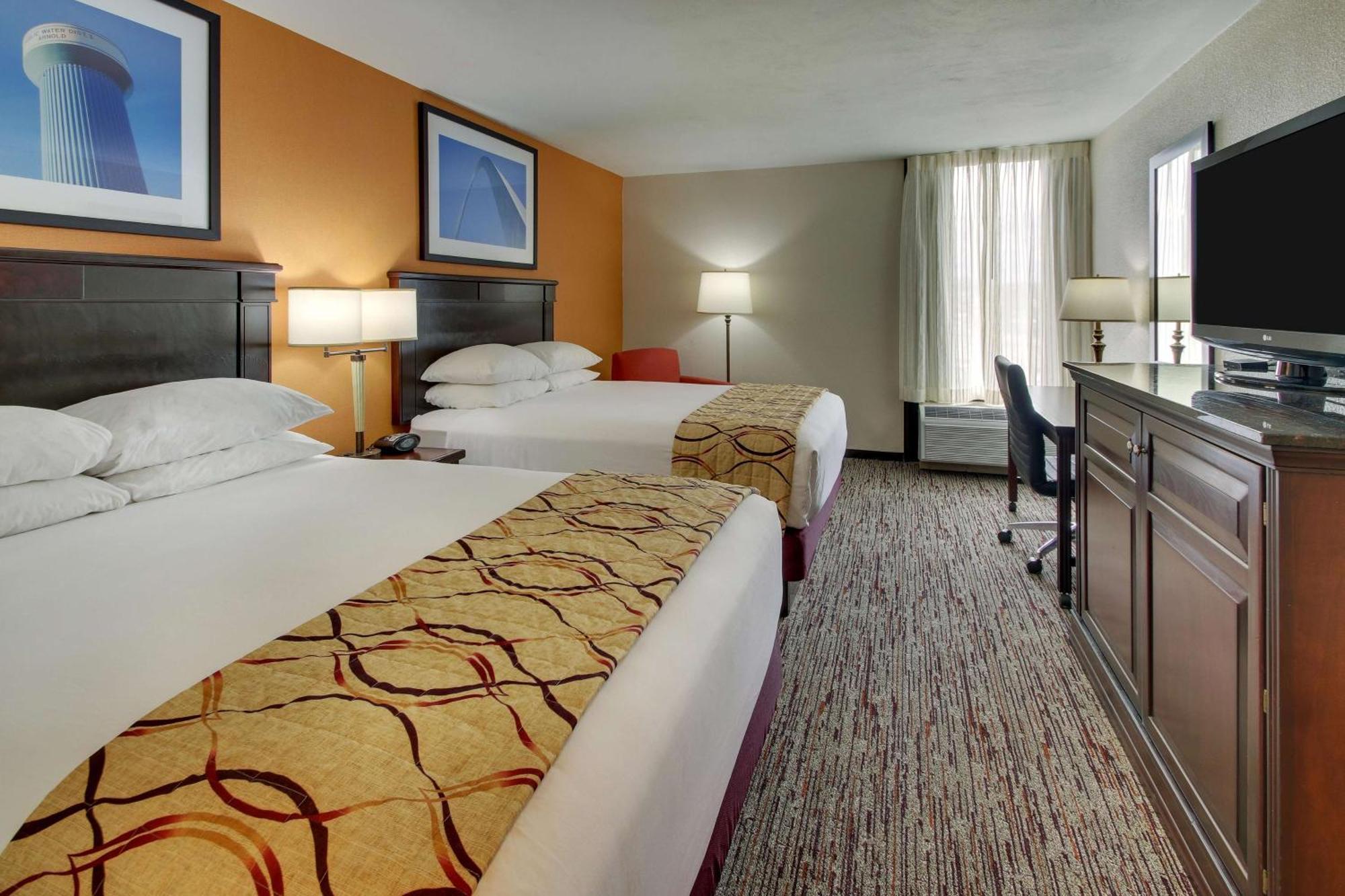 Pear Tree Inn St. Louis - Арнолд Экстерьер фото