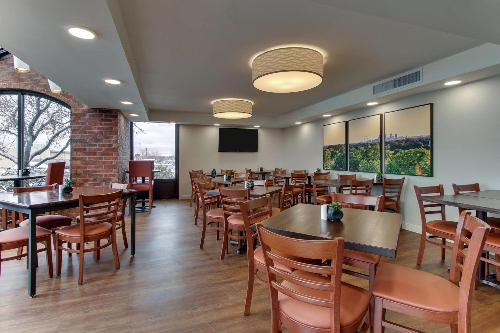 Pear Tree Inn St. Louis - Арнолд Экстерьер фото